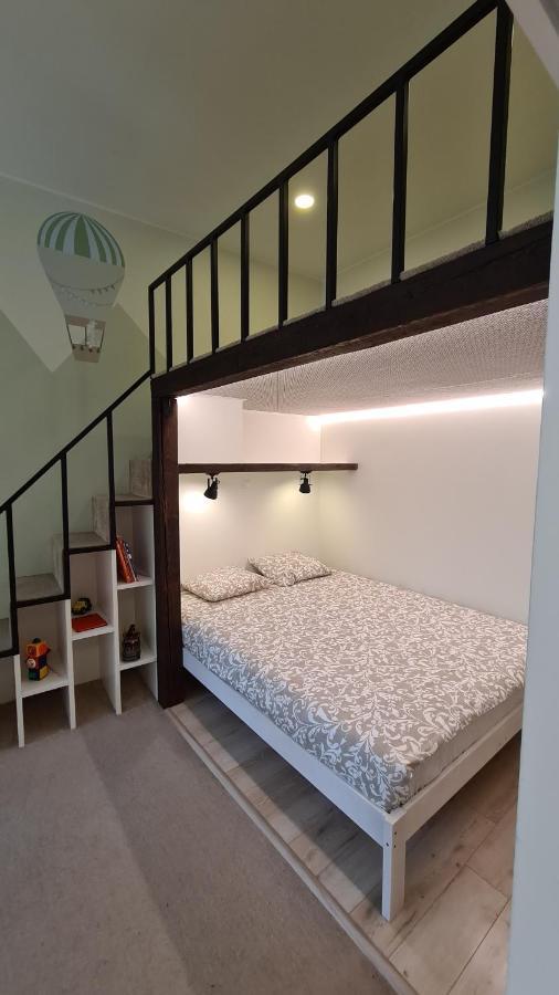 Family Apartment In Klaipeda Old Town ภายนอก รูปภาพ